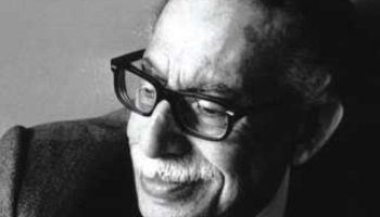 لا شيء يجعلنا عظماء غير ألم عظيم